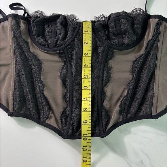 Urban Outfitters Out From Under Modern Love Black Lace Corset S - Picture 7 of 9